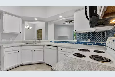 9601 Forest Lane #1113, Dallas, TX 75243 - Photo 14