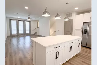 4020 McEwen Road #8115, Farmers Branch, TX 75244 - Photo 4