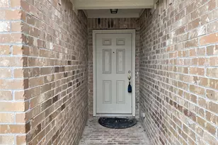 247 Pine Crest Dr, Justin, TX 76247 - Photo 4