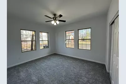 2900 Avenue J, Fort Worth, TX 76105 - Photo 4