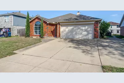 5024 Prairie Creek Trail, Fort Worth, TX 76179 - Photo 4