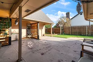 420 SE 39 St, Paris, TX 75460 - Photo 24