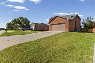 1823 Barbados Dr, Mansfield, TX 76063 - Photo 6