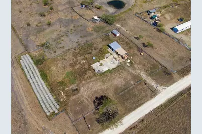 9408 County Road 2220, Barry, TX 75102 - Photo 16