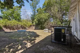 1217 Verbena St, Fort Worth, TX 76104 - Photo 24