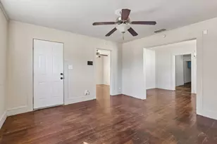 1217 Verbena St, Fort Worth, TX 76104 - Photo 4