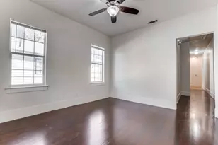 1628 Poplar St, Dallas, TX 75215 - Photo 8