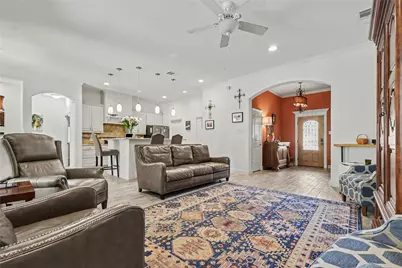 116 E 8th Street, Irving, TX 75060 - Photo 12