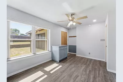 101 W Park Street, Decatur, TX 76234 - Photo 12