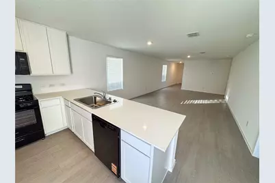 3915 Selawik Street, Sherman, TX 75090 - Photo 4