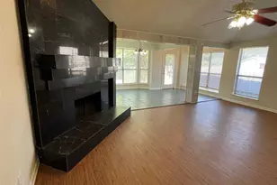971 N Brookside Dr, Cedar Hill, TX 75104 - Photo 4