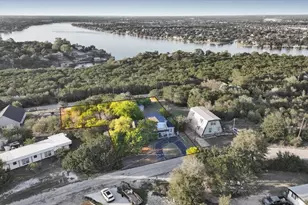 1106 Scenic Dr, Granbury, TX 76048 - Photo 30
