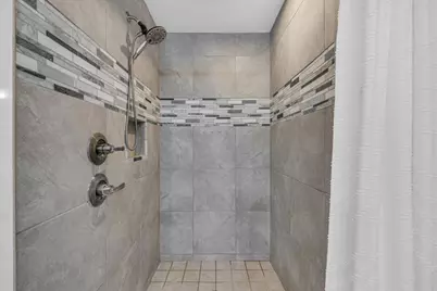 1106 Scenic Drive, Granbury, TX 76048 - Photo 16