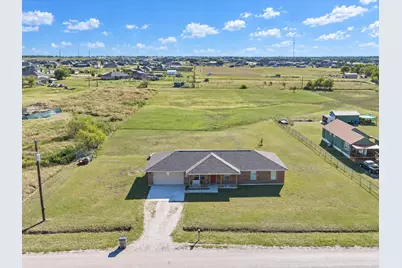 614 Mesa Ridge, Decatur, TX 76234 - Photo 2