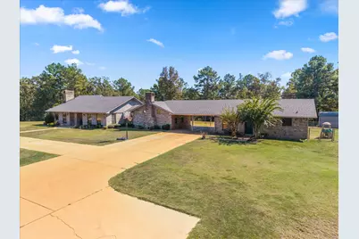 1070 County Road 3772, Queen City, TX 75572 - Photo 2