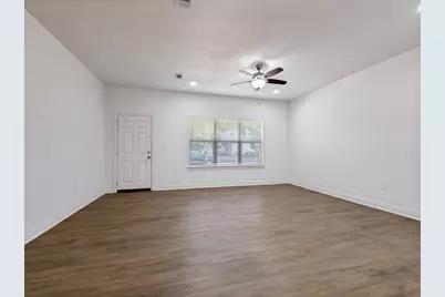 4224 Colonial Avenue, Dallas, TX 75215 - Photo 8