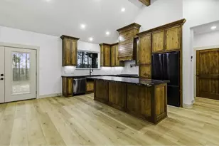 589 Big Buck Dr, Moscow, TX 75960 - Photo 16
