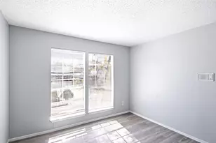 8560 Park Ln, Dallas, TX 75231 - Photo 18