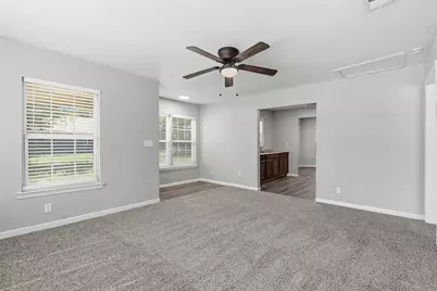 205 Olive Street, Cleburne, TX 76031 - Photo 8