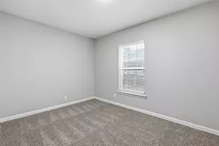 205 Olive St, Cleburne, TX 76031 - Photo 16