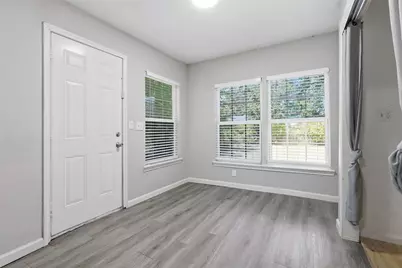 205 Olive Street, Cleburne, TX 76031 - Photo 12