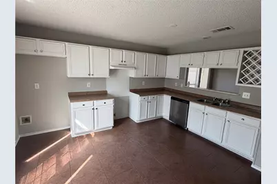 1221 Brooklawn Drive, Arlington, TX 76018 - Photo 6