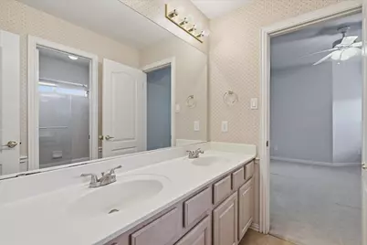 8905 High Meadows Drive, Plano, TX 75025 - Photo 28