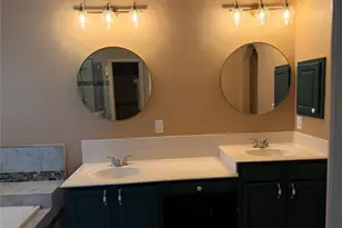 7804 Brook Meadow Ln, Fort Worth, TX 76133 - Photo 12