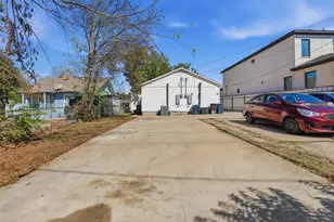 2732 Avenue I, Fort Worth, TX 76105 - Photo 22