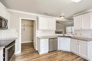 1713 Bertram Dr, Mansfield, TX 76063 - Photo 12