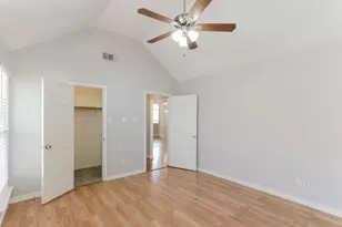 1027 Sea Shell Dr, Mesquite, TX 75149 - Photo 8