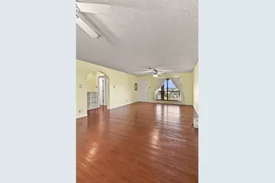 302 SW 6th Street W, Marathon, TX 79842 - Photo 6