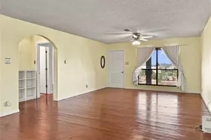 302 SW 6th Street W, Marathon, TX 79842 - Photo 6