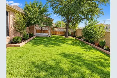 5805 Ozark Drive, Fort Worth, TX 76131 - Photo 2