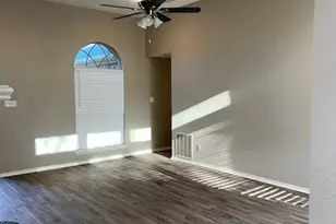 2313 Austin Dr, Mesquite, TX 75181 - Photo 2