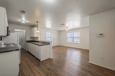 8121 Doreen Avenue, Fort Worth, TX 76116 - Photo 14