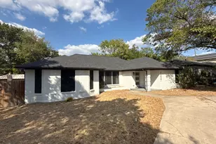 7437 Eccles Dr, Dallas, TX 75227 - Photo 2