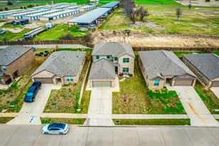 917 Clark Dr, Ferris, TX 75125 - Photo 34