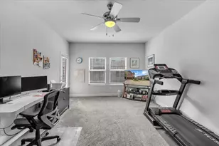 568 Hampshire Dr, Lewisville, TX 75067 - Photo 8