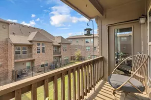 568 Hampshire Dr, Lewisville, TX 75067 - Photo 32