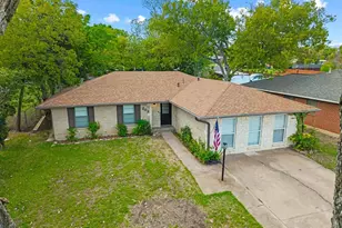 203 Evelyn St, DeSoto, TX 75115 - Photo 34