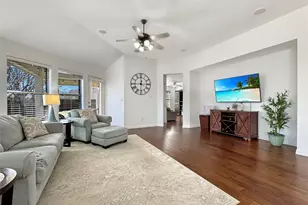 2701 Indian Oak Dr, McKinney, TX 75071 - Photo 4
