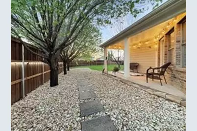 2701 Indian Oak Drive, McKinney, TX 75071 - Photo 2