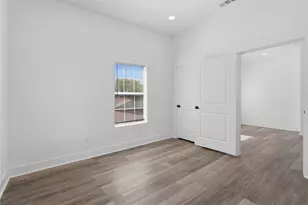506 N Lancaster Ave, Dallas, TX 75203 - Photo 14