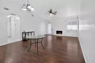 2121 High Summit Dr, Garland, TX 75041 - Photo 10