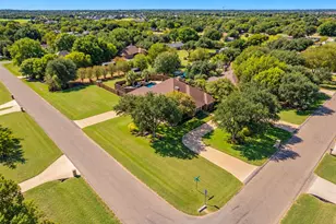 610 Shallow Creek Dr, Oak Leaf, TX 75154 - Photo 34