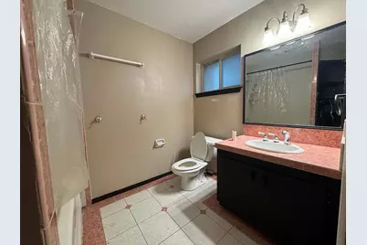 438 Southern Oaks Drive, Lake Jackson, TX 77566 - Photo 24