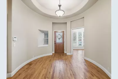 909 Longhorn Drive, Aubrey, TX 76227 - Photo 4