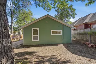 1419 E Waco Ave, Dallas, TX 75216 - Photo 22