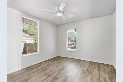 1419 E Waco Avenue, Dallas, TX 75216 - Photo 16